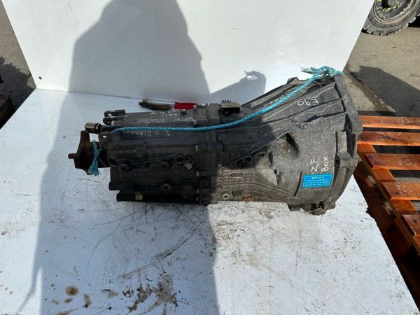 2011 BMW E90...320D  GEARBOX ....P8G35 295761320