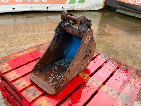 12" MINI DIGGER BUCKET    30mm PINS....1214. 296491266