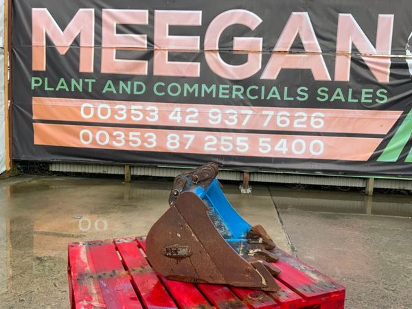 24" KEEN MINI DIGGER BUCKET...30mm PINS.....1012. 296595222