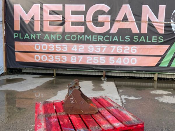 12" MINI DIGGER BUCKET......30mm PINS.... 30315 296618698