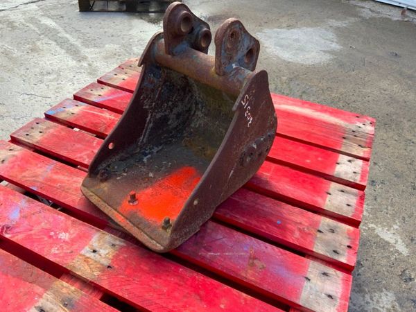 12" MINI DIGGER BUCKET......30mm PINS.... 30315 296618705
