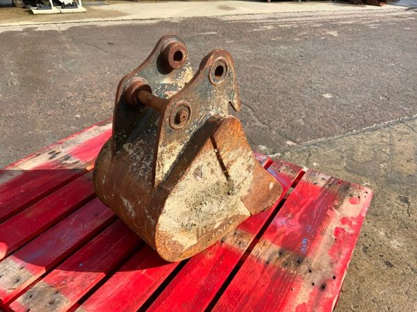12" MINI DIGGER BUCKET.....30mm PINS.....RHIN. 296623841