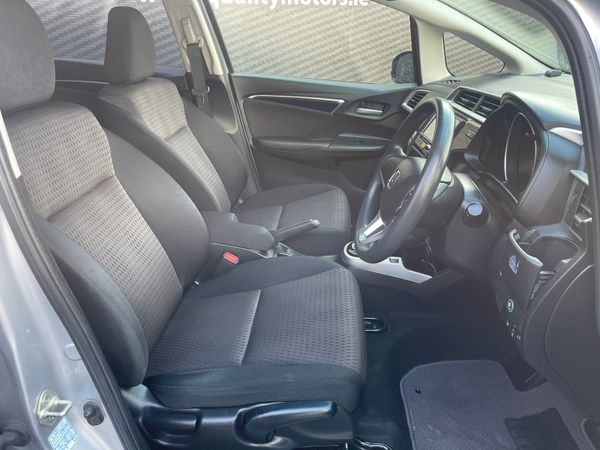 2018 HONDA FIT  HYBRID  (V10) 297975349