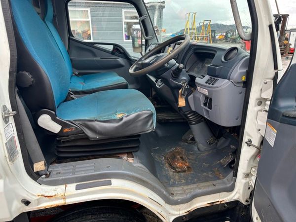 2014 Mitsubishi fuso canter...... BREAKING / PART 299107459
