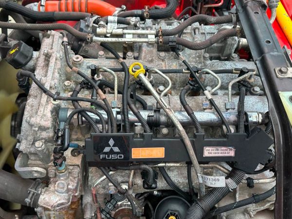 2014 Mitsubishi fuso canter...... BREAKING / PART 299107479