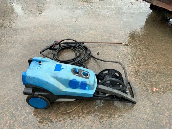 NILFISK ALTO PRESSURE WASHER...240V ........240 299883154