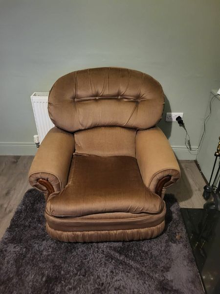 Donedeal armchairs discount