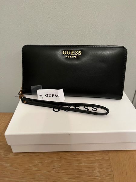 Guess brand online wallet