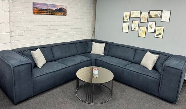 Corner deals sofa donedeal