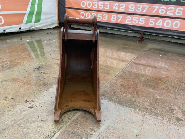 24" BMC DIGGING BUCKET......80mm PINS....501mh. 290126582