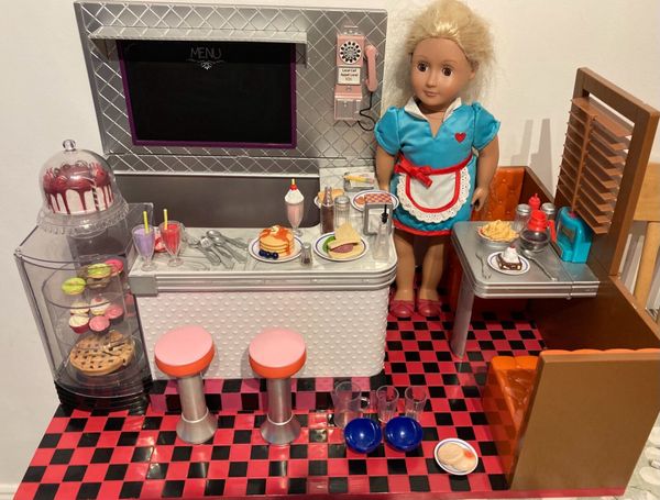 My generation cheap diner set