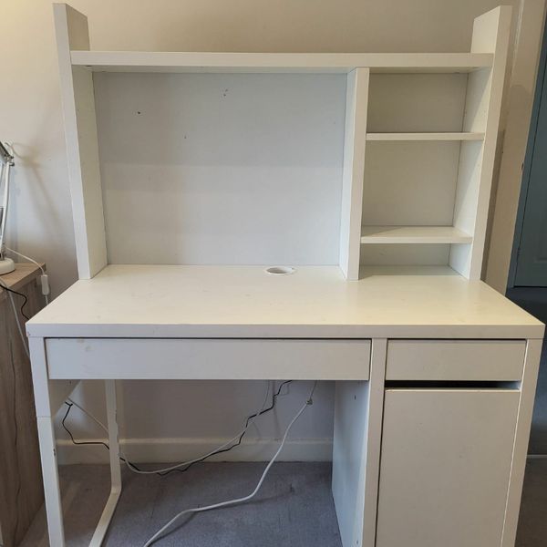 Ikea deals computer hutch