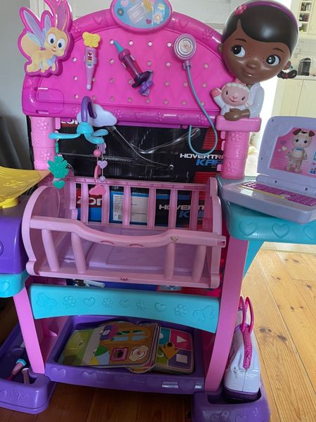 Doc clearance mcstuffins crib