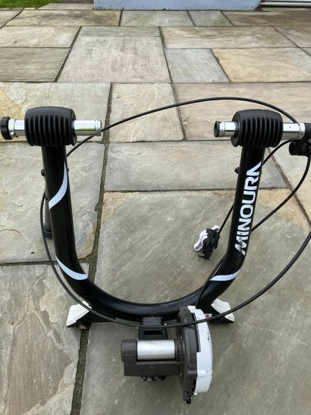 Minoura b60 bike discount trainer