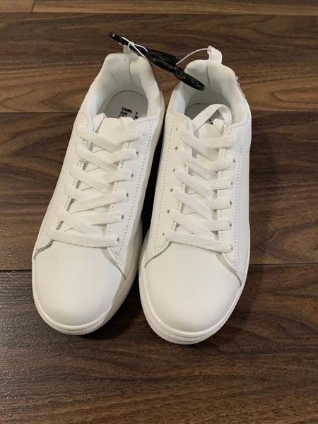 Cheap white cheap trainers size 5