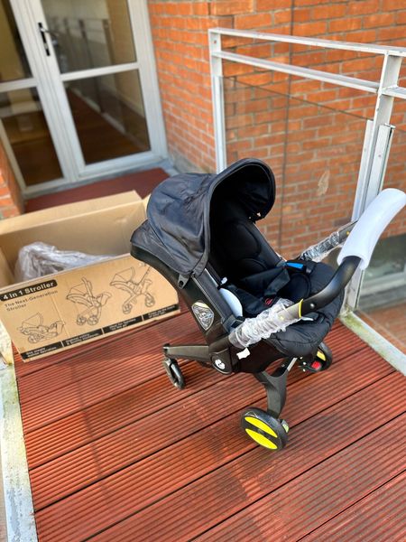 Doona pram hotsell second hand