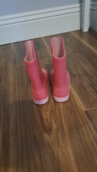 Girl boots 2024 size 5 sale