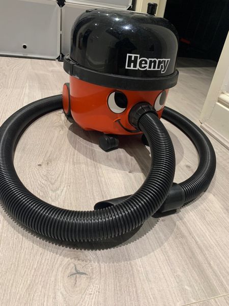 Numatic Henry Hoover Vacuum Cleaner