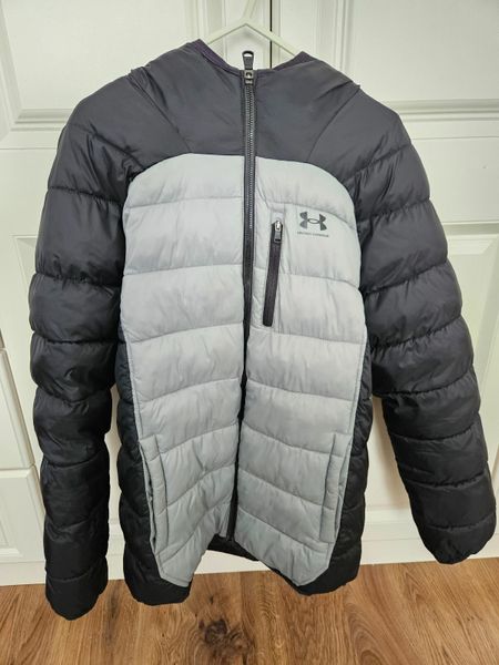 Sales under store armour jackets sold