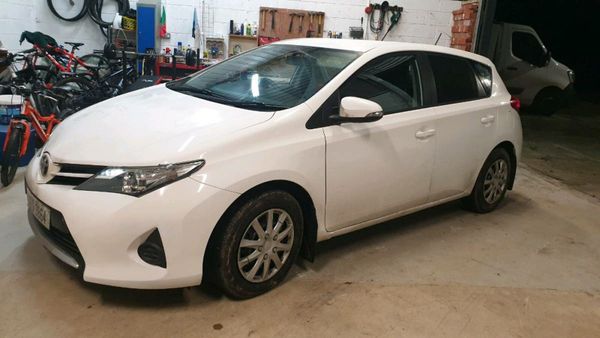 Toyota auris sale van for sale