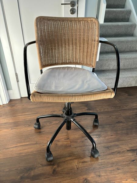 Ikea gregor desk online chair