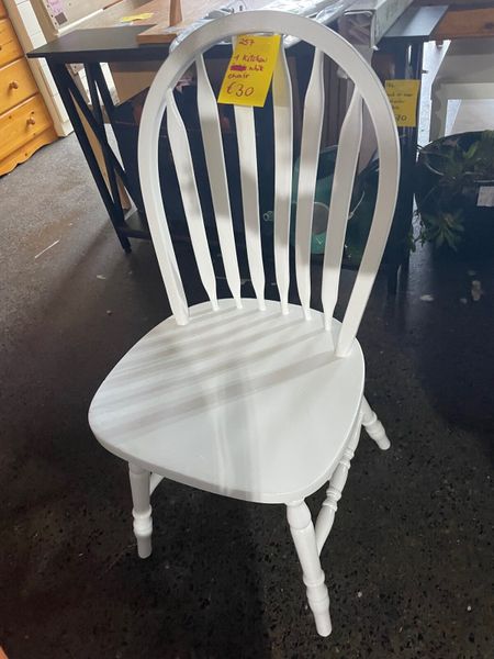 White wood best sale chairs for sale