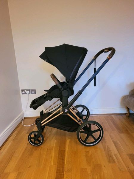 Cybex priam outlet isofix