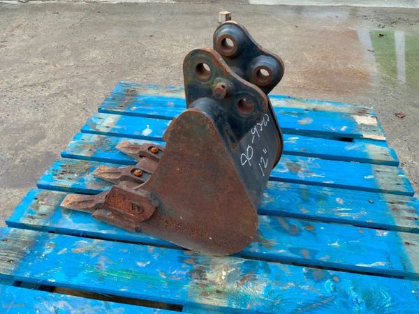 12" MINI DIGGER BUCKET......25mm PINS.....12TB. 290623255