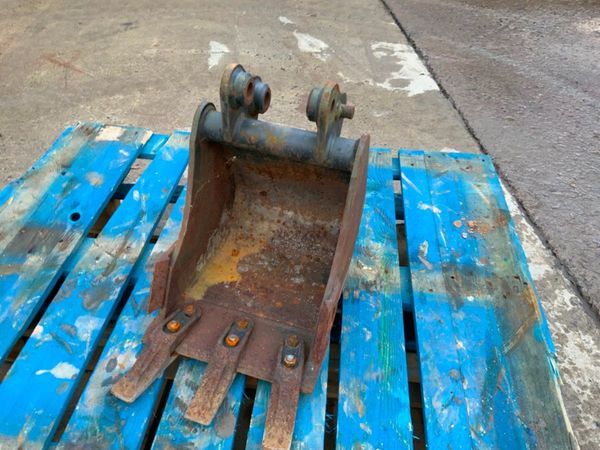 12" MINI DIGGER BUCKET......25mm PINS.....12TB. 290623258
