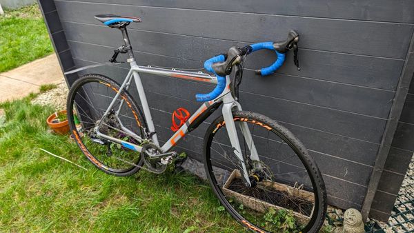 Cube Cross Race SL Cyclocross ultegra and mavic for sale in Co