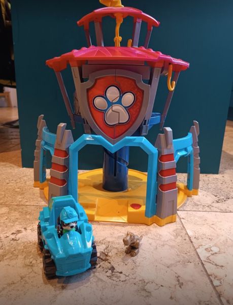 Paw patrol clearance tower sale