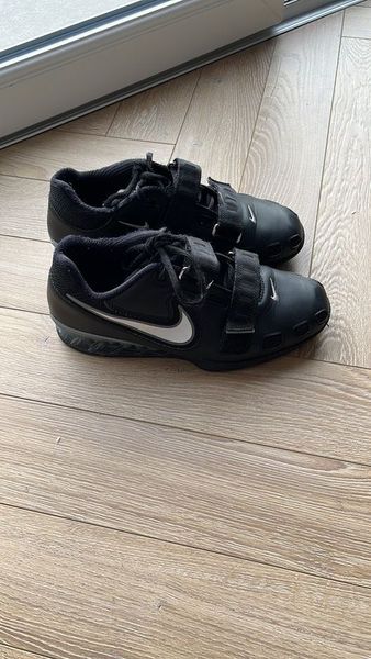 Nike romaleos 2 hot sale size 7.5