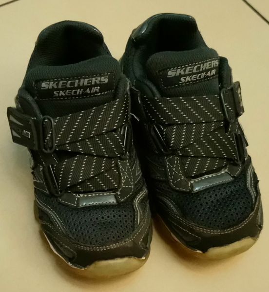 Skechers super clearance z