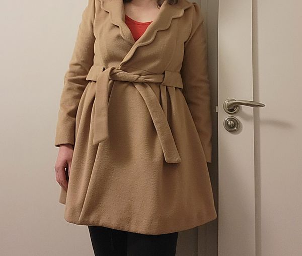 Camel coat 2024 size 10