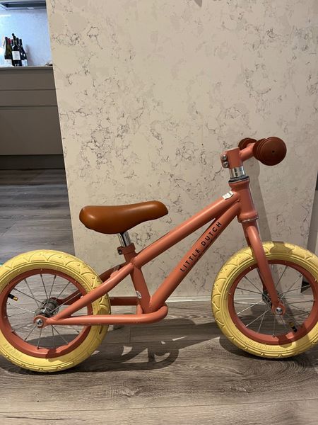 Little dutch balance online bike pink