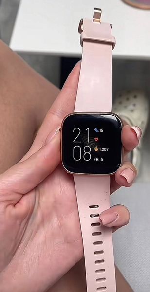 Sale fitbit versa online 2