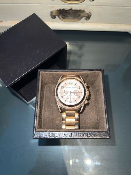 Kors watch store sale