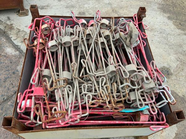 COMBI SAFE MESH BARRIER RETAINING CLAMPS. 291114166