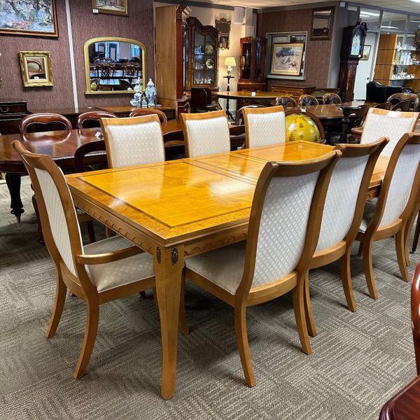 Dining table and 8 chairs sale hot sale