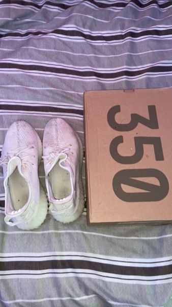 Size 9 yeezy online boost