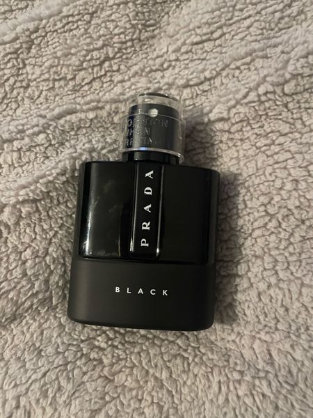 Prada black online 50ml