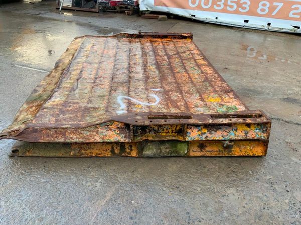 3.0mt x 2.0mt TRENCH BOX ASSEMBLY... 291356136