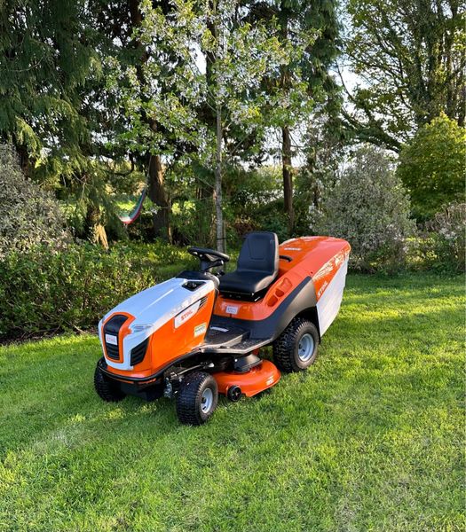 Stihl sit discount on lawn mower