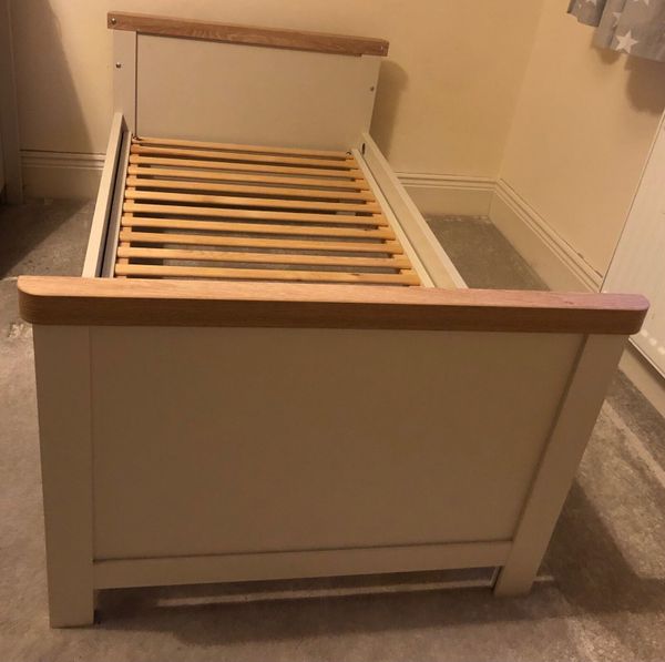 Mothercare lulworth clearance crib