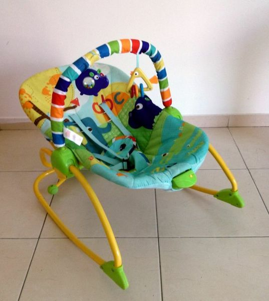 New cheap baby rocker