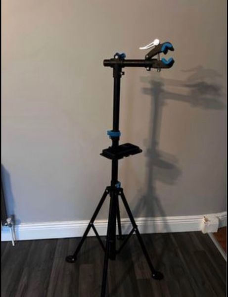 Used bike shop stand for sale