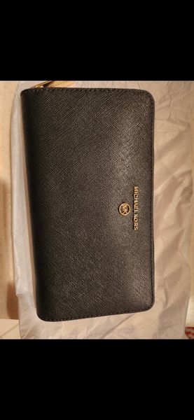 Michael kors outlet brown wallet sale