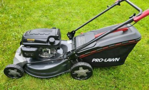 Woodies push lawn online mower