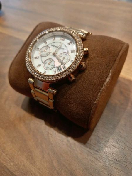 Michael kors shop watch under 100