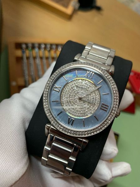 Michael kors shop lady watch sale